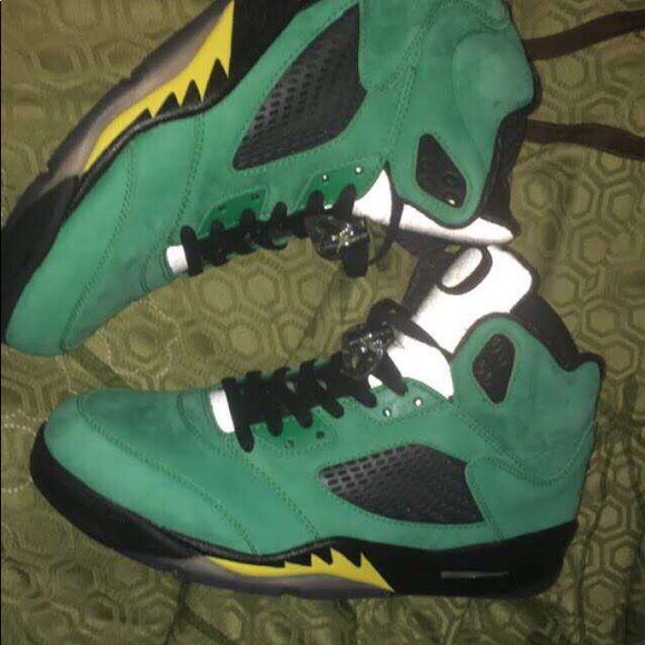 jordan shoes under 4000